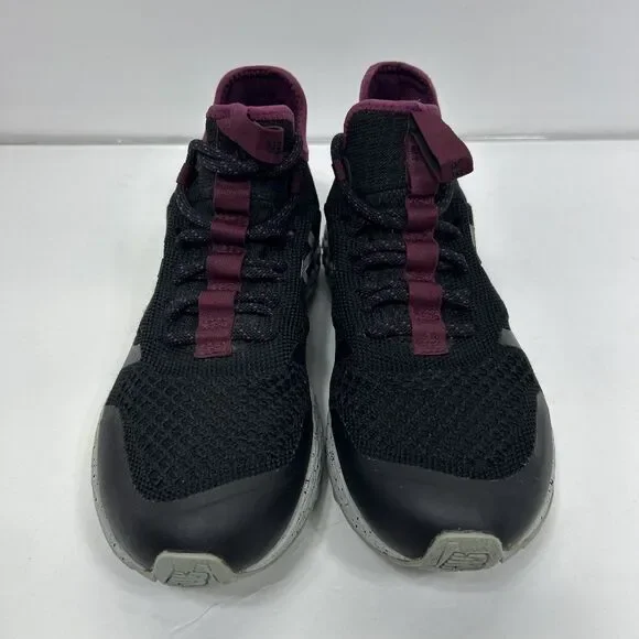 New Balance Fresh Foam Trailbuster Women's Size 8 Black Gray Purple Trails Hike - Picture 2 of 15